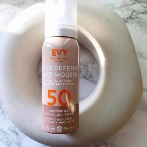 EVY TECHNOLOGY DAILY UV FACE MOUSSE SPF50 DEFENCE ANTI AGE PJENA ZA ZAŠTITU OD SUNCA ZA LICE 75ML